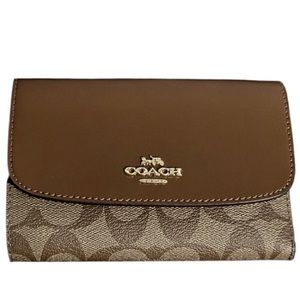 Coach Trifold Wallet Brown